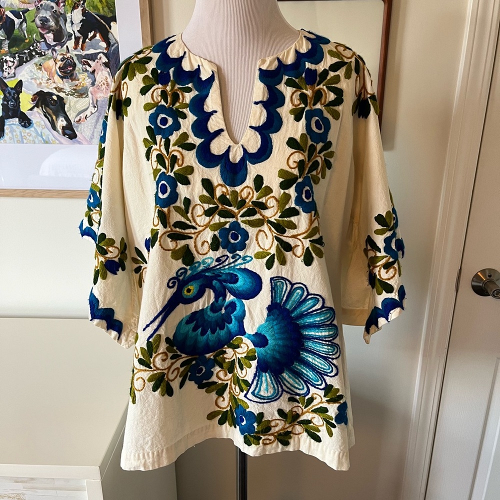 Jobea Floral Embroidered Cream and Blue Cotton Vintage 70s Tunic Top Size 40 M